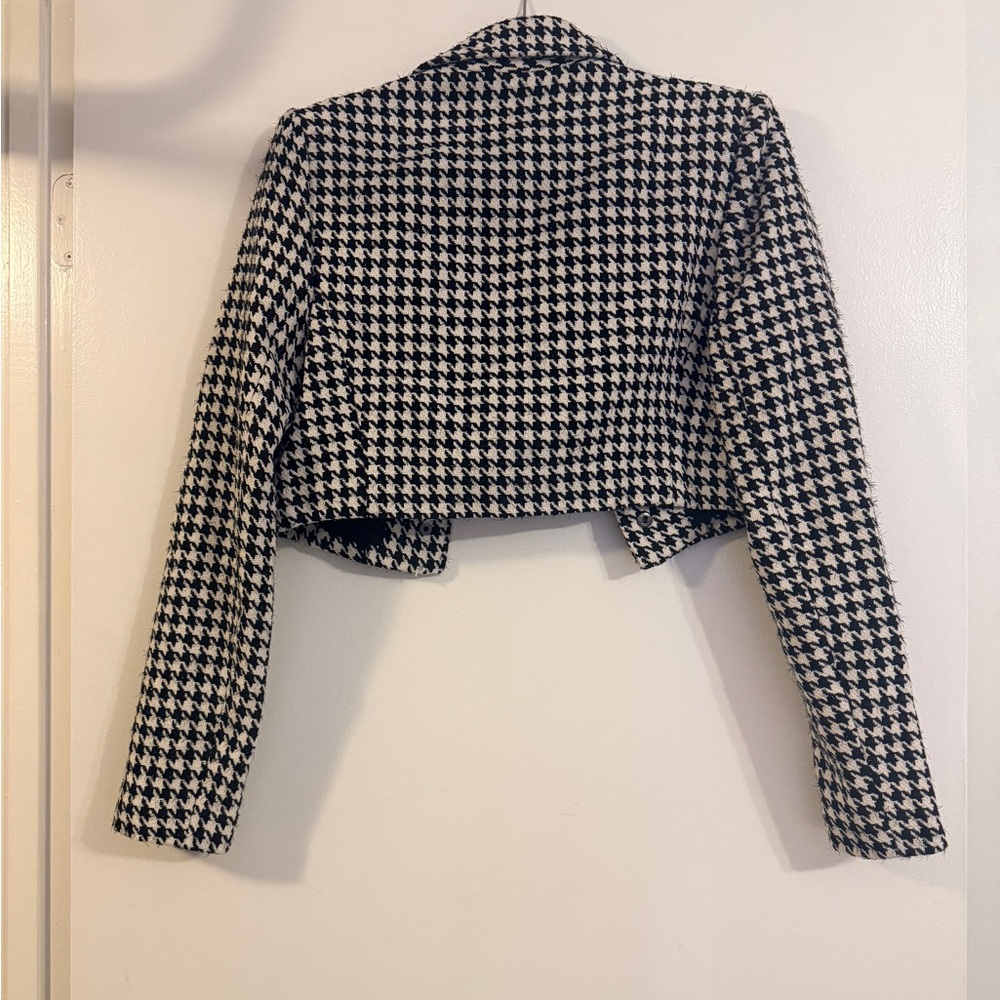 WAYF Cropped Houndstooth Blazer SIZE: SMALL - Picture 8 of 10